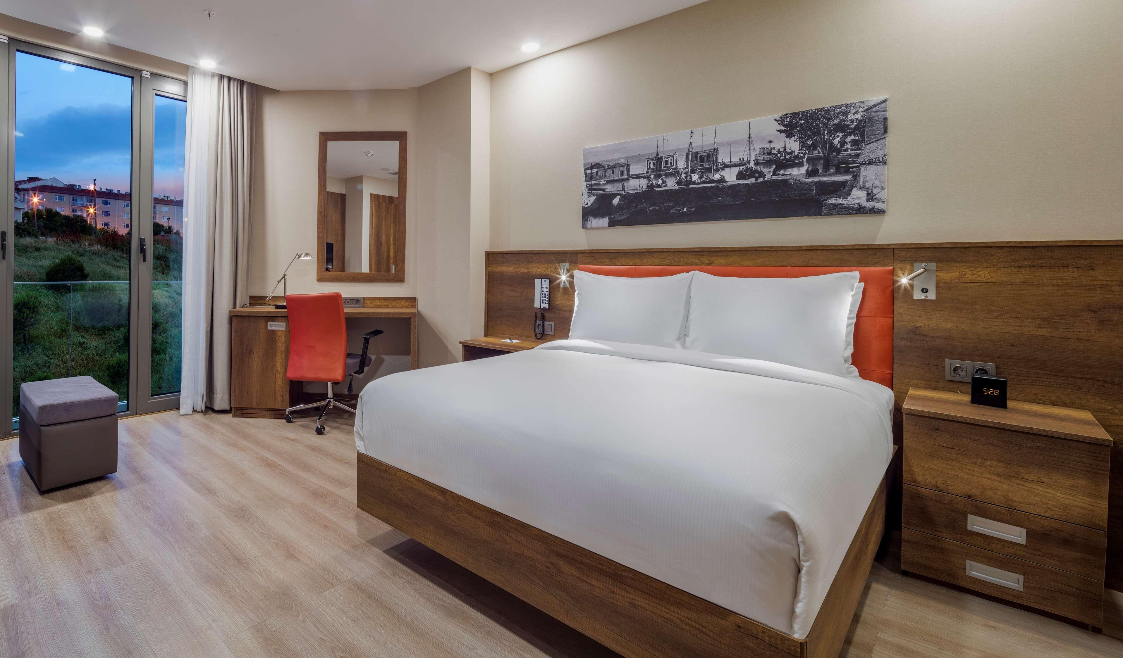 Hampton By Hilton Canakkale Gallipolli Exteriör bild