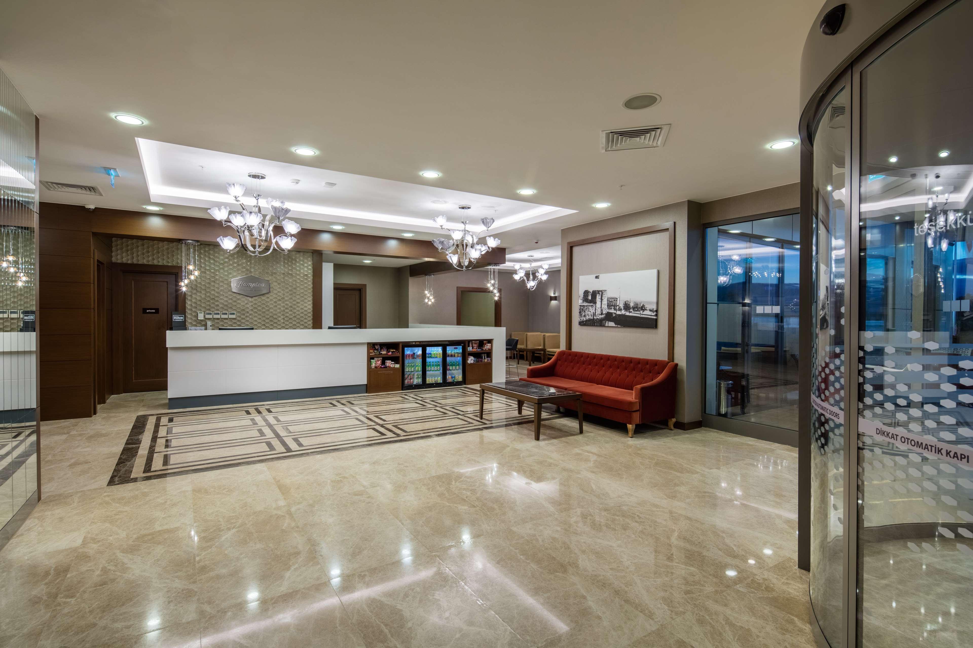 Hampton By Hilton Canakkale Gallipolli Exteriör bild